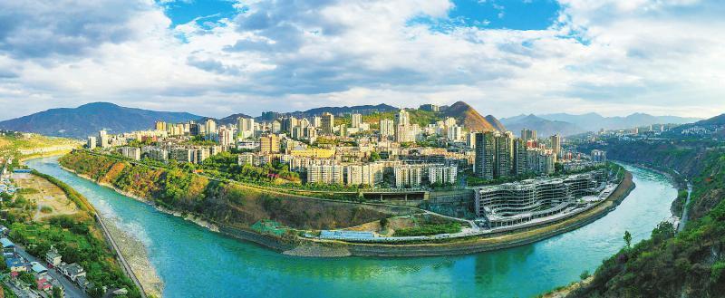 頭版頭條+整版特別報(bào)道,四川日?qǐng)?bào)今日強(qiáng)勢(shì)聚焦攀枝花,都說(shuō)了啥?