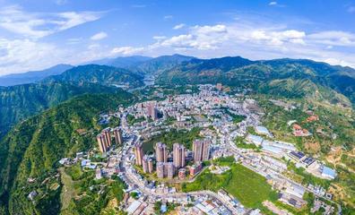 四川攀枝花市鹽邊縣委書記王興全:"釩鈦首縣 滋味鹽邊"的資源、空間、后發(fā)優(yōu)勢(shì) 將為共同富裕試驗(yàn)區(qū)貢獻(xiàn)力量